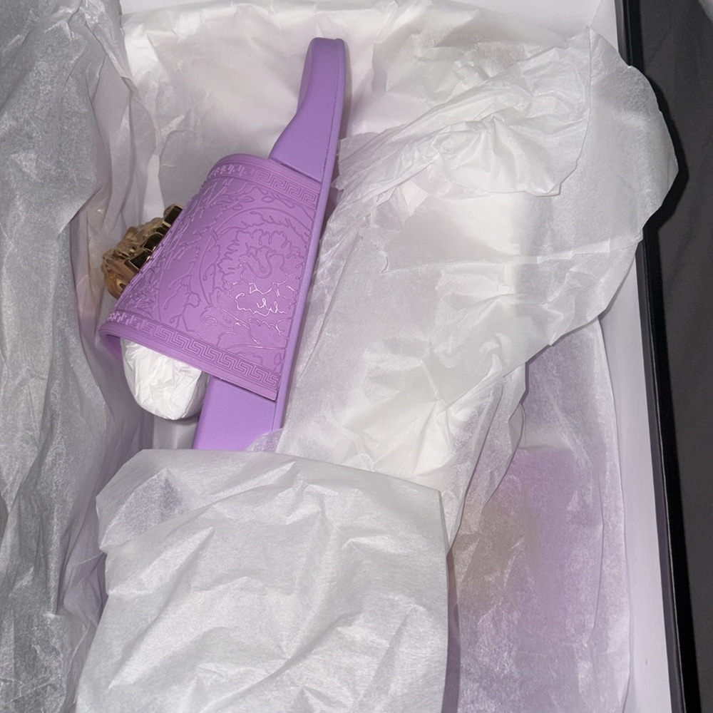 Versace Pool Slides - Picture 4 of 6